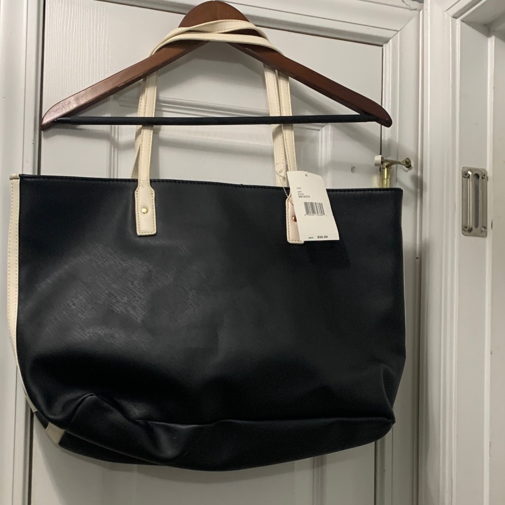 Betsey Johnson Black and Cream Floral Tote Bag - Picture 6 of 10